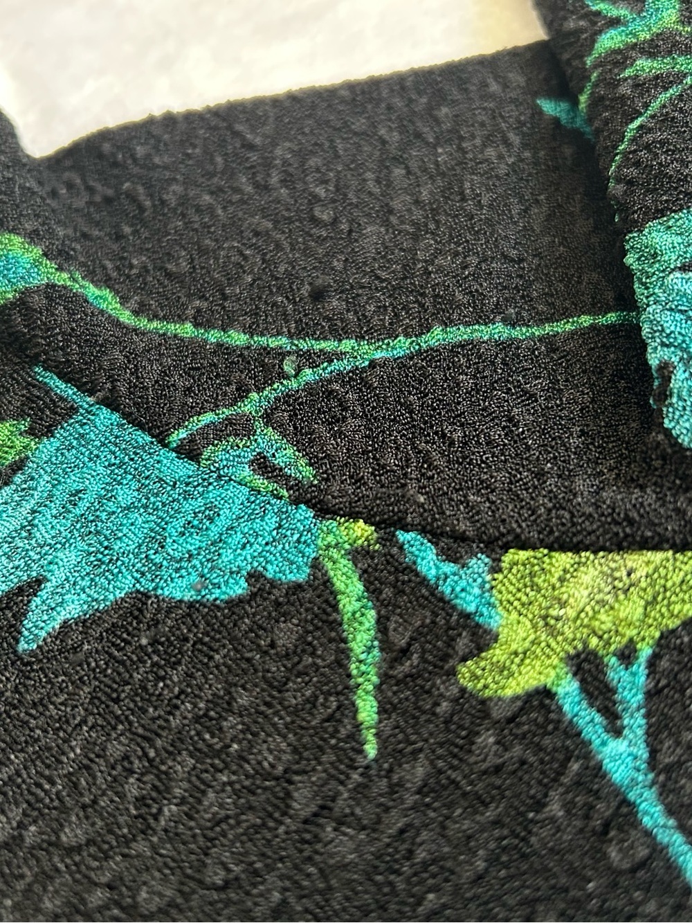 French Laundry Black Teal Green Floral Blouse Size Medium - Picture 6 of 10